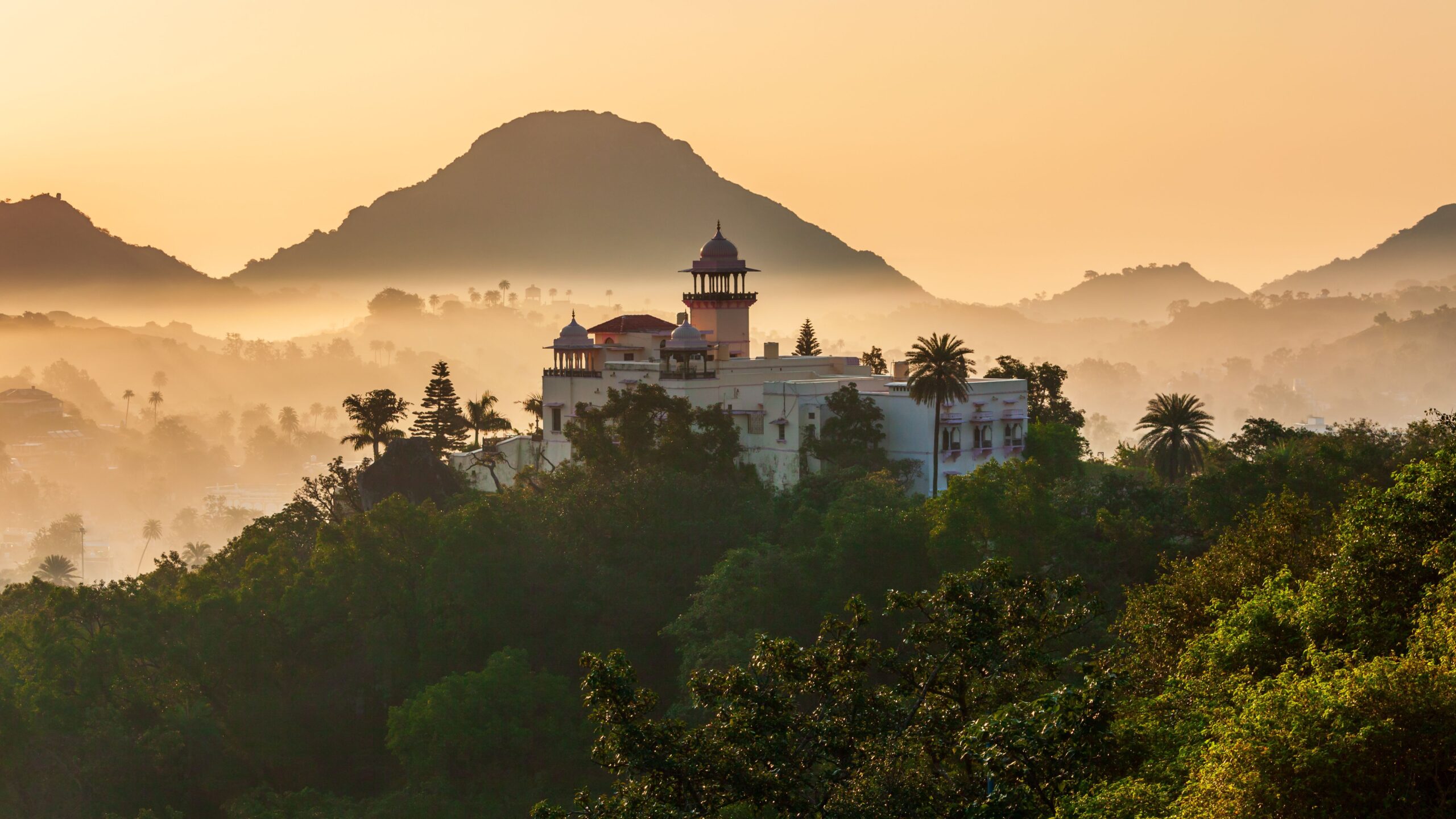 Discover the 12 Must-See Places to Visit in Mount Abu – Hidden Gems, Local Tips & Best Time to Go