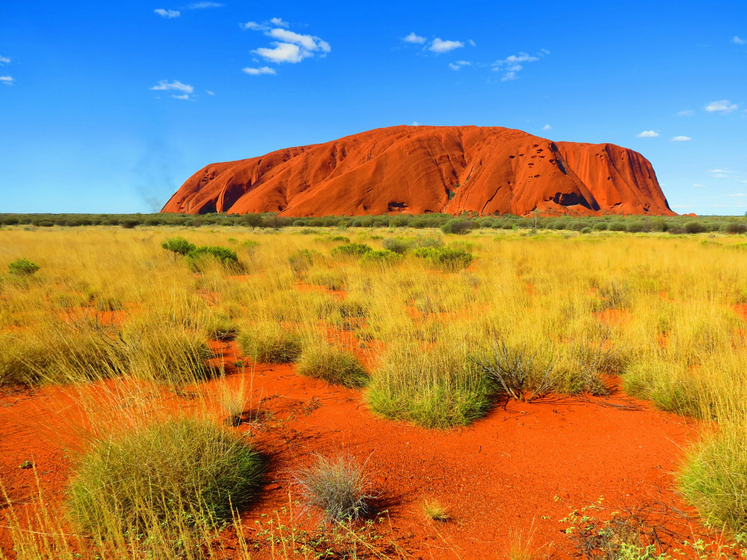 Uluru-Kata Tjuta National Park — Complete Travel Guide 2026