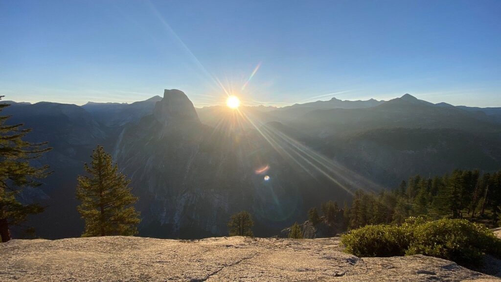 Yosemite Valley — The glacier point