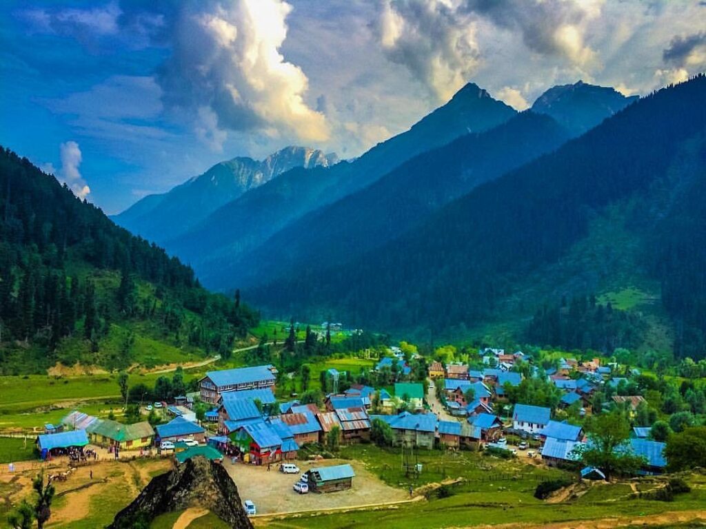 KASHMIR, ANU CITY