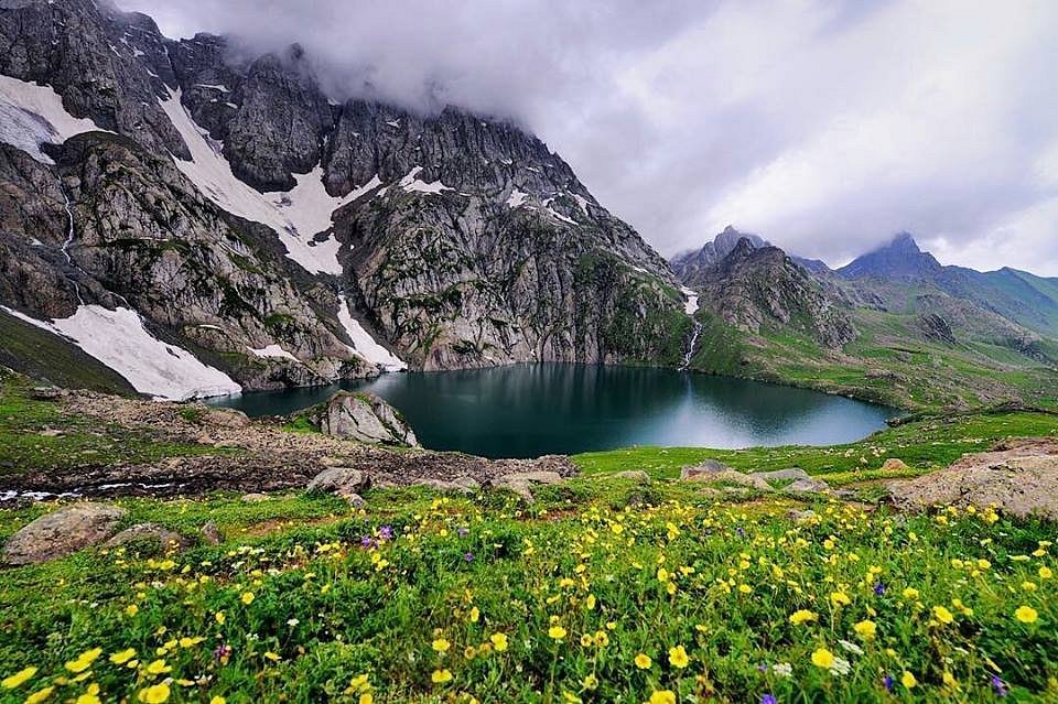 Gadsar Lake, Kashmir