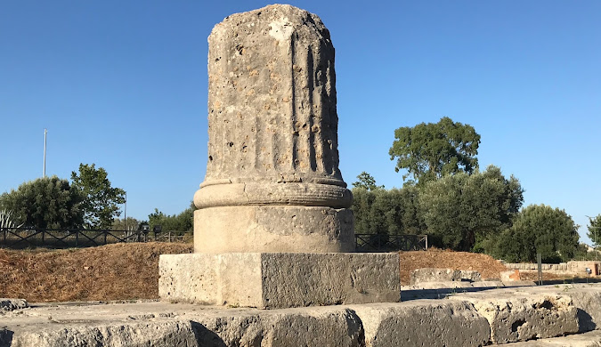 Locri Epizephyrii: Ancient Greek Ruins