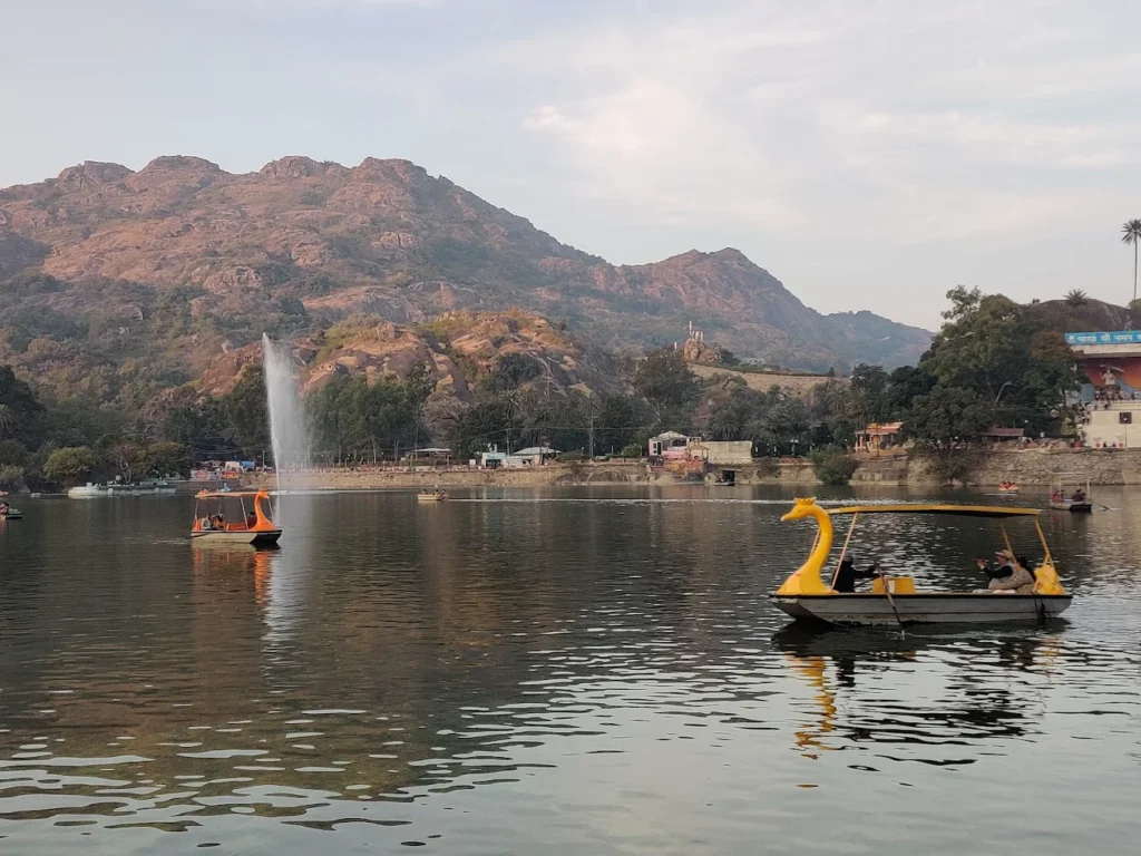 Boating on Nakki Lake