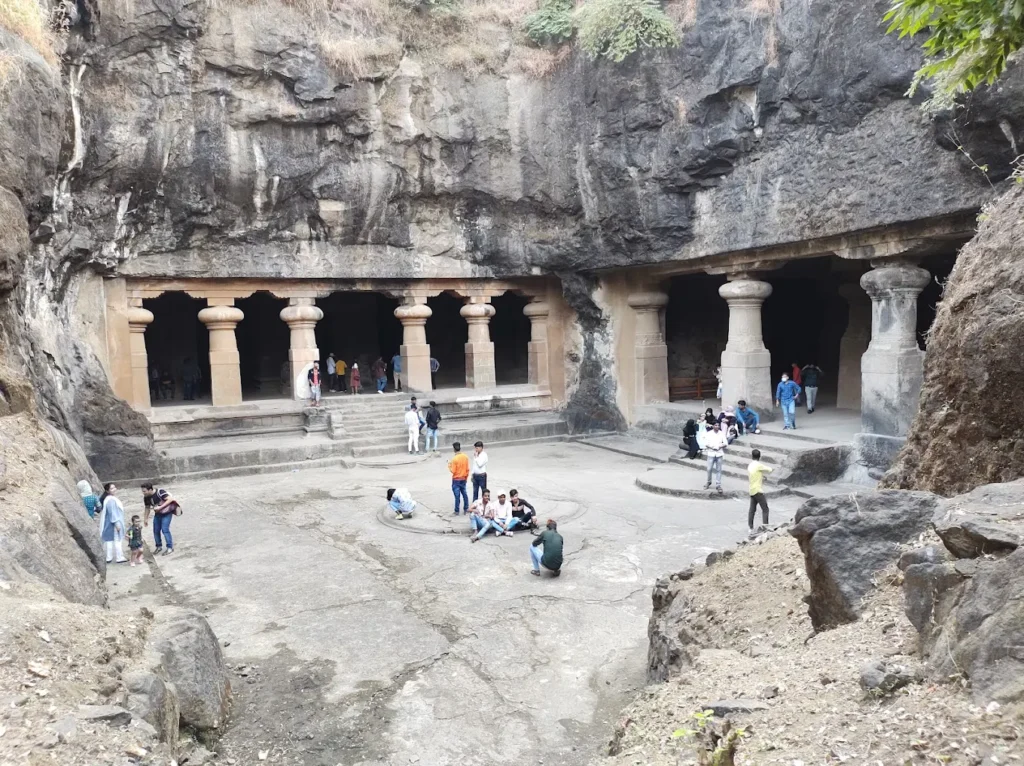 Elephanta Caves: Ancient Wonders on an Island