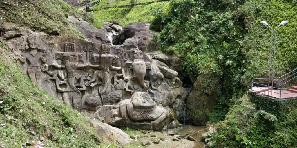 why is unakoti famous