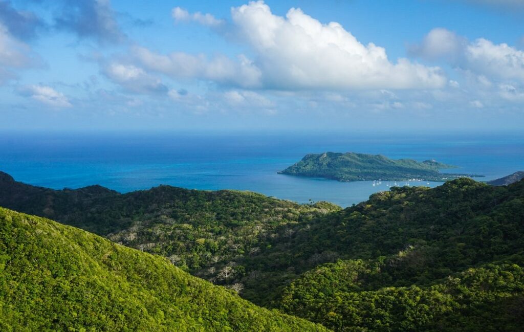 Hiking to The Peak: Panoramic Paradise, Providencia Island Colombia
