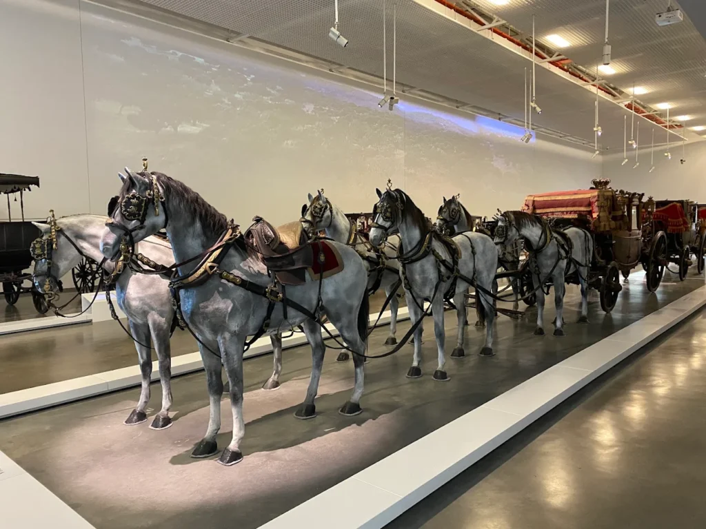 National Coach Museum (Museu Nacional dos Coches): Houses the world's largest collection of royal carriages and ceremonial coaches