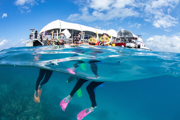 Great Barrier Reef tour catamaran heading to outer reef locations from Cairns