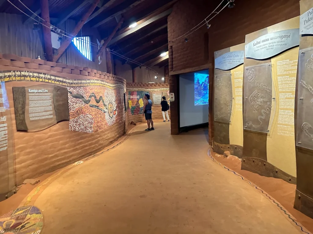 Uluru-Kata Tjuta Cultural Centre