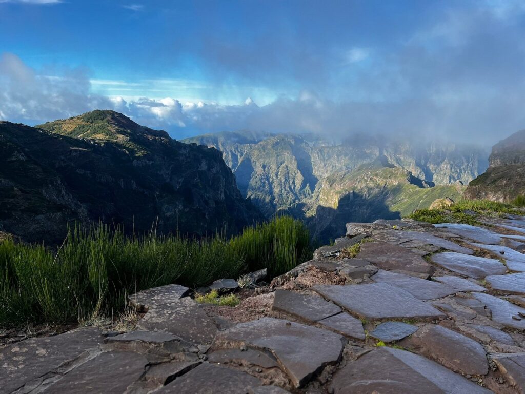 Pico do Arieiro & Pico Ruivo , Madeira, Portugal 
