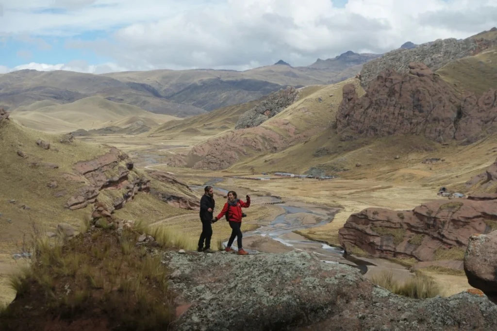 Tinajani Canyon sits at elevations between 3,895 and 4,059 meters above sea level