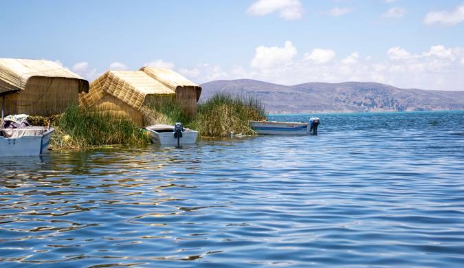 Hiking to Itapilluni Hill peru