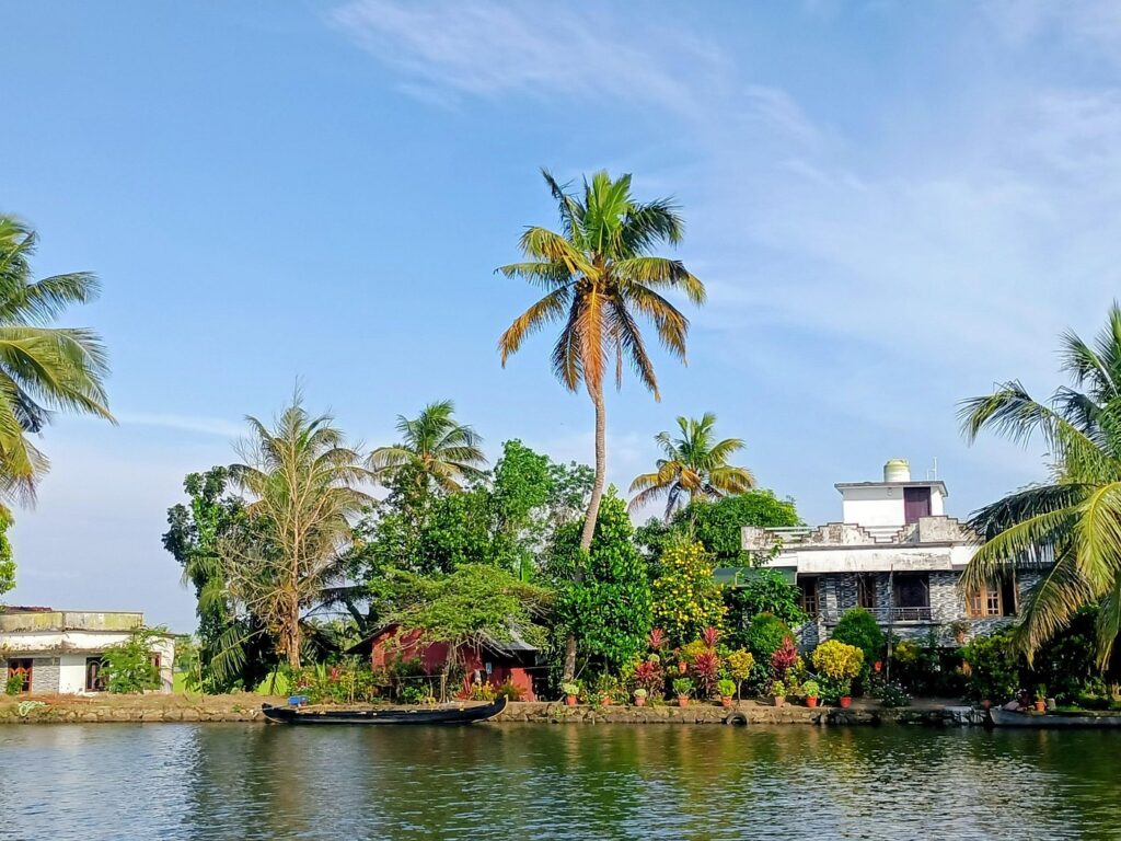 Alleppey backwaters, Kerala