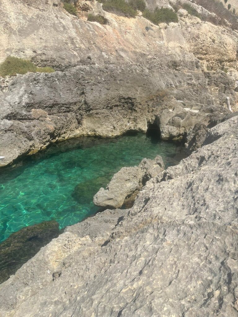 Xlendi Bay, GOZO, MALTA